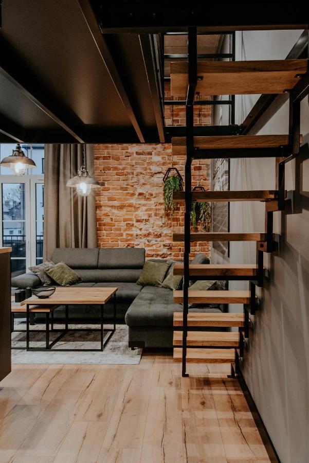 Loft Z Antresolami * Zamość