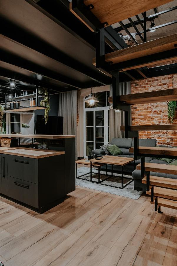 Loft Z Antresolami Leilighet *