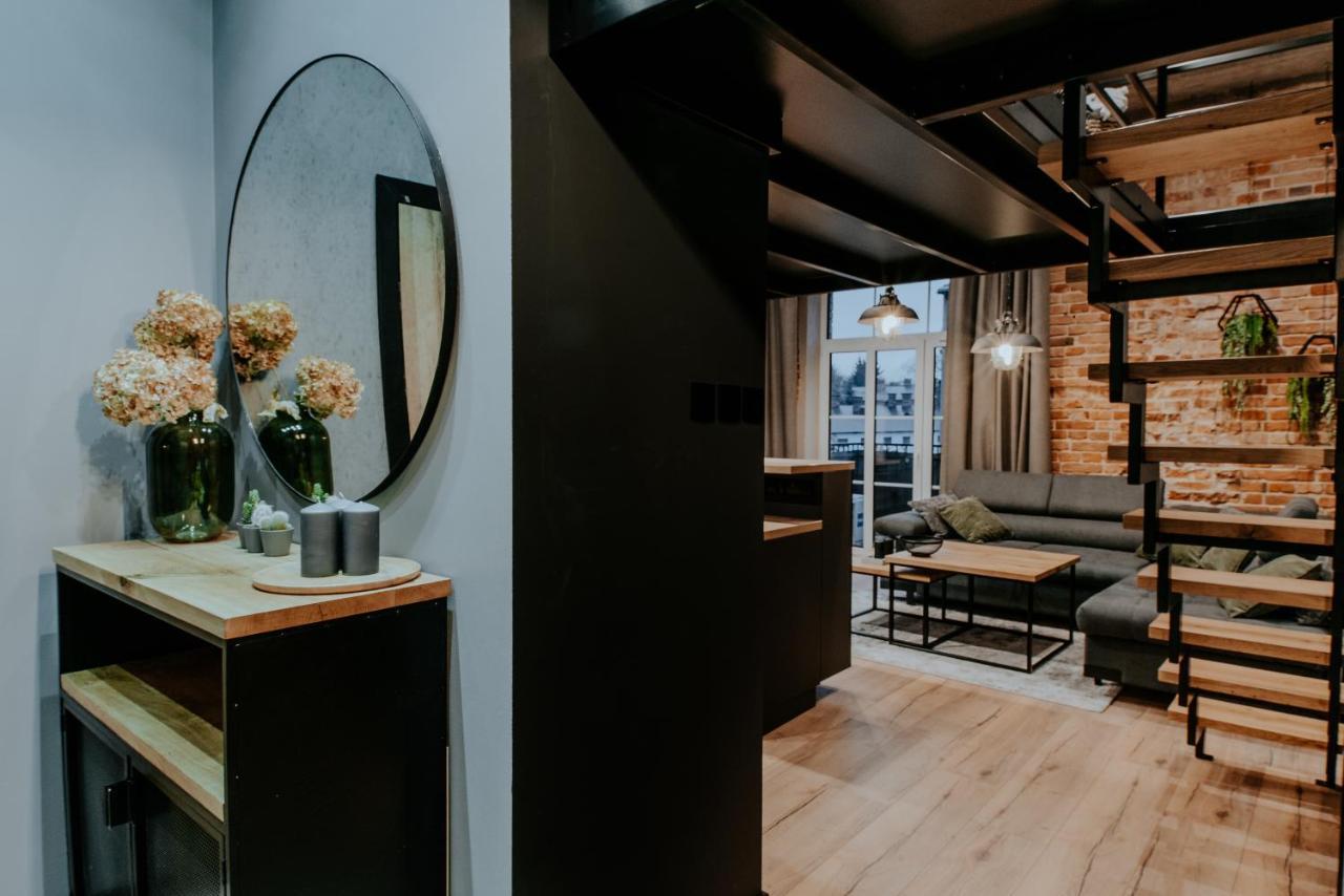 Loft Z Antresolami Apartment Zamość