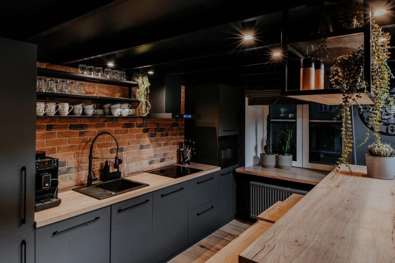 Loft Z Antresolami Apartment